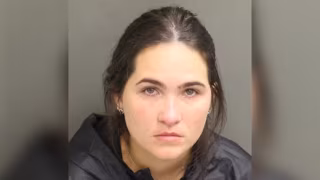 Esposa de Henrique, da dupla com Juliano, é presa em Orlando, nos EUA