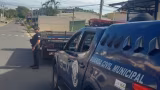 Adolescente de 15 anos é flagrado dirigindo caminhão de entregas em avenida de Socorro