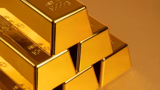 Ouro sobe 6,9% e prata avança 11,7% após dois dias de fortes quedas