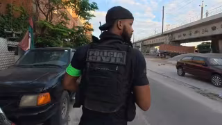 Mulher é resgatada após ser mantida em cárcere privado e estuprada em Copacabana