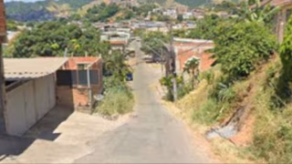 Adolescente de 16 anos é apreendido com maconha após tentar fugir da PM em Coronel Fabriciano