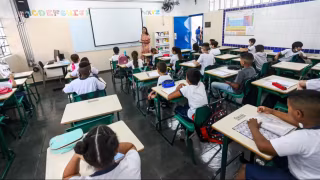 Volta às aulas na Grande SP começa na rede municipal de São Paulo nesta quarta