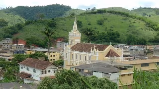 Coordenador religioso é denunciado por tentativa de estupro e assédio contra adolescente em Inhapim