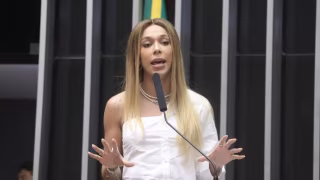 CLP estima que fim da escala 6×1 pode cortar mais de 600 mil empregos formais no Brasil