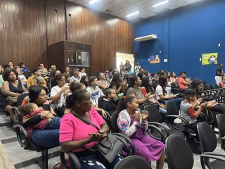 Programa Miguilim entrega mais 51 óculos a estudantes da rede pública em Timóteo