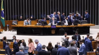 Câmara aprova urgência para projeto que prevê quebra de patente de Mounjaro e Zepbound