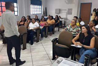 Timóteo capacita cerca de 100 merendeiros sobre boas práticas na manipulação de alimentos