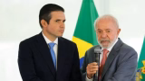 Reunião entre Lula e Hugo Motta sobre fim da jornada 6x1 é adiada
