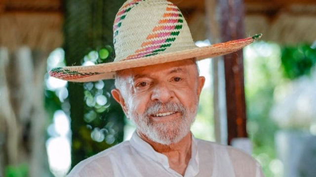 Lula deve passar Carnaval em Recife, Salvador e Rio e acompanhar desfiles