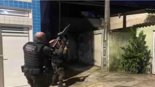 Polícia mira quadrilha que vendia CNH falsa em site que imitava plataforma do governo