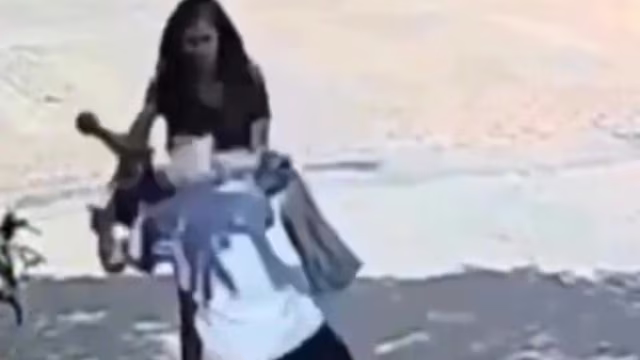 Mulher é presa após roubar idoso de 92 anos e fugir com dinheiro e compras em Mateus Leme