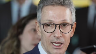 Após revelações do caso Vorcaro, Zema diz que pedirá impeachment de Moraes no Senado