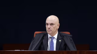 STF nomeia delegado da PF ligado a investigações sobre Bolsonaro para gabinete de Moraes