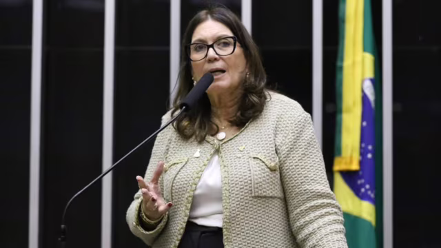 Bia Kicis diz que caso Banco Master é “o maior escândalo” do Brasil e assina pedido de CPI