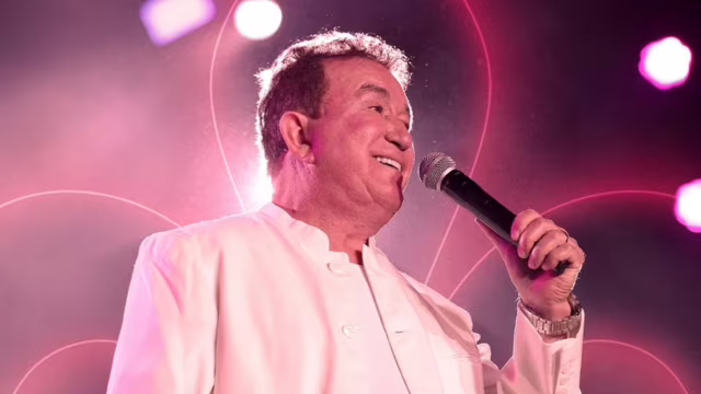 Equipe de Amado Batista informa cancelamento de shows do cantor