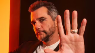 Academia do Oscar posta foto de Wagner Moura e recebe onda de comentários de brasileiros