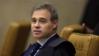 Mendonça cita direito à privacidade e limita acesso da CPMI do INSS a dados de Daniel Vorcaro