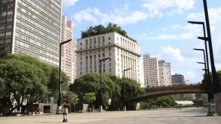 Mutirão oferece 25 mil vagas de emprego nesta terça no Vale do Anhangabaú, em SP