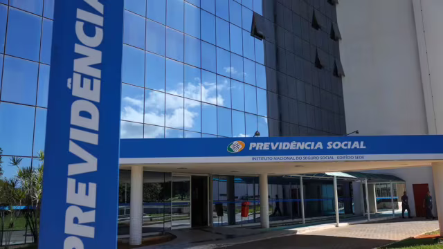 Polícia Federal investiga esquema que desviou R$ 600 mil de pensão por morte do INSS