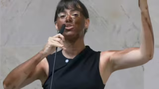 Deputados acionam Conselho de Ética da Alesp contra Fabiana Bolsonaro após ato de blackface em plenário; entenda