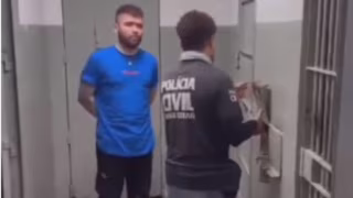 Humorista Tiago Santineli é levado para delegacia após show em BH