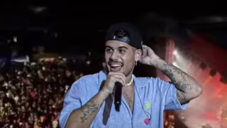 Zé Felipe viraliza ao dedicar rosas a Virginia Fonseca e citar Ana Castela em show