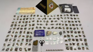 Jovem de 19 anos é preso em flagrante por tráfico de drogas e posse de munições em Ipatinga