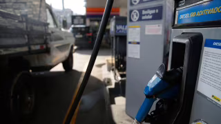 Preço do diesel em MG sobe 23,3% e acende alerta para impactos na economia