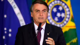 Bolsonaro segue internado em Brasília e trata pneumonia bacteriana bilateral, diz boletim
