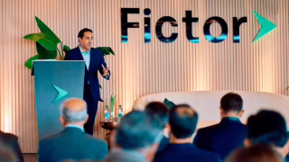 CEO do Grupo Fictor tentou comprar Banco Master na véspera da liquidação e vira alvo da PF