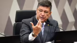 Deputados do PT pedem afastamento de Carlos Viana do comando da CPMI do INSS