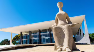 AMB critica decisão do STF que limita penduricalhos a juízes e membros do MP