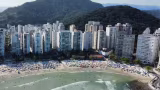 Praias do Guarujá estão entre as mais contaminadas por bitucas de cigarro do mundo, aponta pesquisa