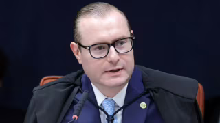 Zanin suspende eleição indireta para governador-tampão do RJ e leva tema ao plenário do STF