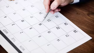 Abril de 2026 terá dois feriados nacionais e pode render folgas prolongadas