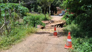 Prefeitura de Ipatinga entrega ponte reconstruída no Pedra Branca, em Barra Alegre