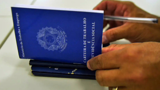 Quinto dia útil de abril de 2026 cai em 7/4 e define prazo para pagamento do salário de março