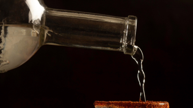 Idoso de 81 anos morre após beber cachaça supostamente contaminada em Itabira