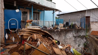 Famílias atingidas por chuvas em Juiz de Fora e Ubá devem validar cadastro para receber Auxílio Reconstrução