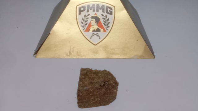 PM prende homem suspeito de tráfico e apreende maconha em Ipatinga