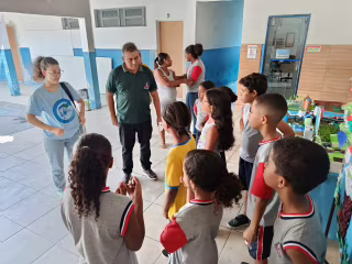 Gestão estadual do Jovens Mineiros Sustentáveis visita escolas municipais de Timóteo