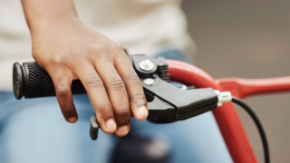 TJMG mantém condenação de empresa de ônibus por atropelar ciclista