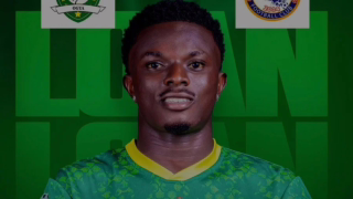 Jogador de 20 anos morre após ataque a tiros contra ônibus de time em Gana