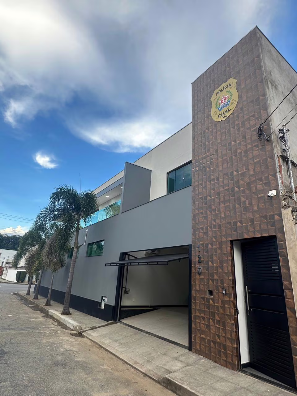 Fwd: Divulgação de matéria - 12ºDEPPC- SETOR DE INTELIGÊNCIA DA POLÍCIA CIVIL GARANTE MAIS UMA PRISÃO DE FORAGIDO E REFORÇA COMBATE À CRIMINALIDADE NA REGIÃO