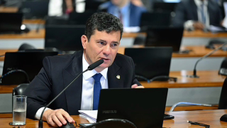 Moro critica Lula por troca de membros na CPI do Crime Organizado