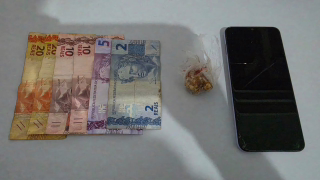 PM prende suspeito de tráfico e resistência em Ubaporanga