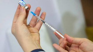 Fiocruz aponta alerta para síndromes gripais em 18 estados e no DF; VSR preocupa bebês e idosos