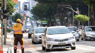 São Paulo suspende rodízio municipal no feriado de Tiradentes; restrições voltam na quarta