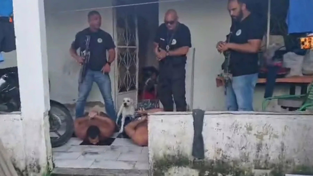 Polícia Civil do RJ prende em Araruama dois foragidos condenados por roubo de carga no ES