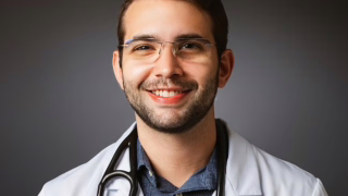 Uso de anabolizantes cresce entre jovens e acende alerta para riscos graves ao coração